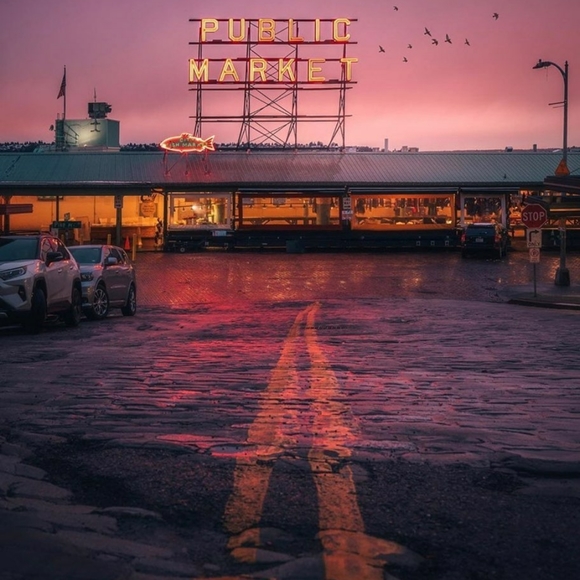 Meet your Posher, Alex - Picture 2 of 11